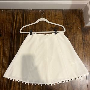 NWT Club Monaco white skirt Pom Pom trim size 4